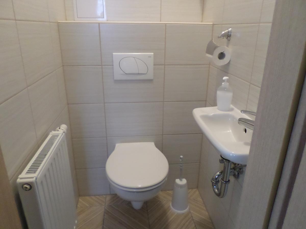 Lakoparki Apartman Veszprém Exterior foto